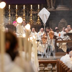 Chrisammesse 2025 / Erzdiözese Wien/ Schönlaub, Stephan Schönlaub